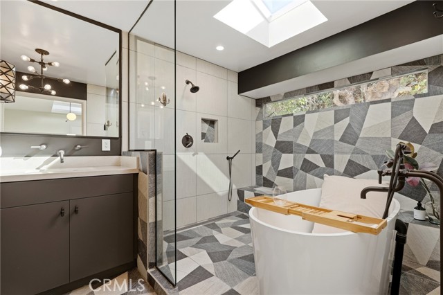 Detail Gallery Image 31 of 61 For 1461 Longmont Pl, North Tustin,  CA 92705 - 5 Beds | 4 Baths