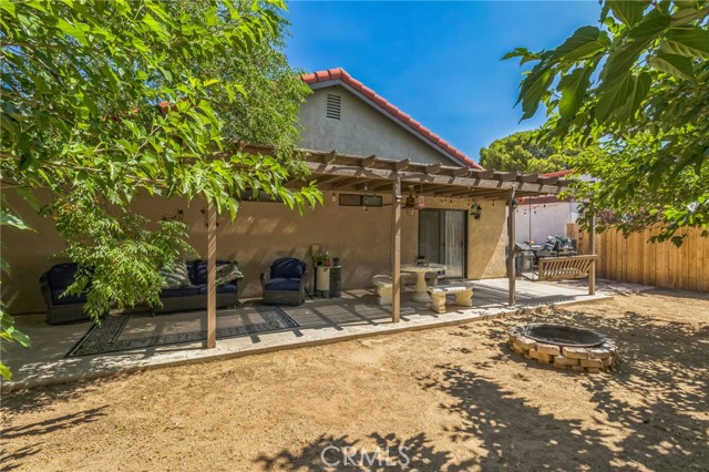 16281 Tokay Street, Victorville CA: https://media.crmls.org/medias/93dc6509-e5b1-4c50-92ff-7dd505a6a648.jpg