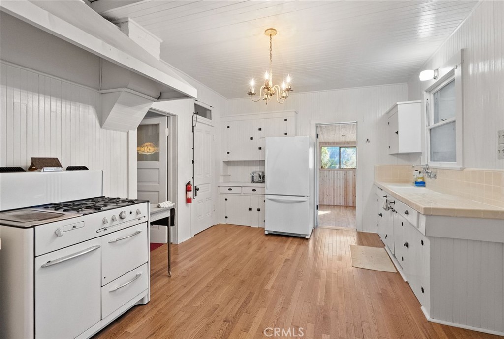 MLS #IV25222245 image #16