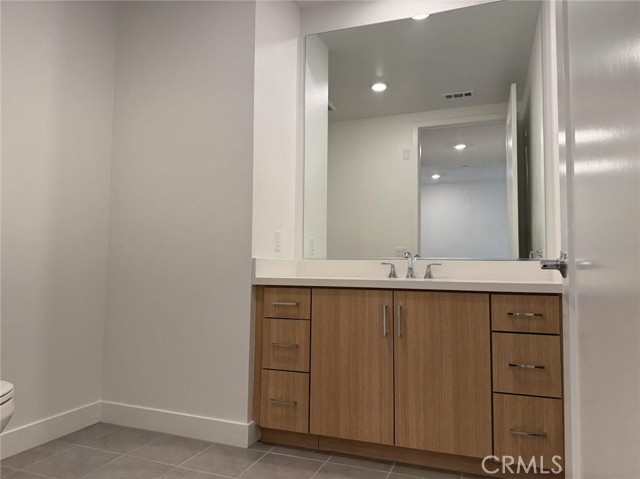 2612 Rivington, Irvine, California 92612, 2 Bedrooms Bedrooms, ,2 BathroomsBathrooms,Residential Lease,For Rent,2612 Rivington,CROC25156846