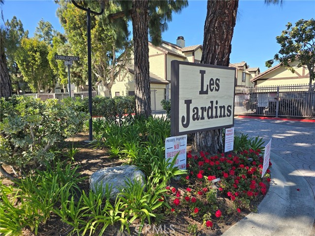 Front Image Thumbnail for CRPT26027392