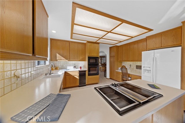 Detail Gallery Image 17 of 75 For 30181 Swan Point, Canyon Lake,  CA 92587 - 4 Beds | 3/1 Baths