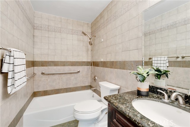 Downstairs full bathroom.