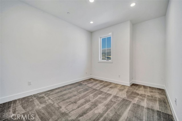 Detail Gallery Image 29 of 36 For 20638 W Deer Grass Ct Ct, Porter Ranch,  CA 91326 - 5 Beds | 5/1 Baths