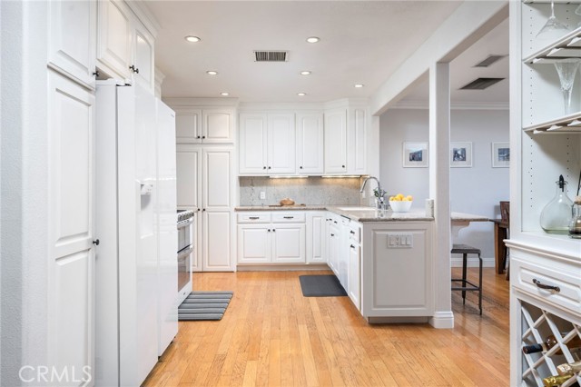 Detail Gallery Image 17 of 47 For 1219 Winston Ct, Upland,  CA 91786 - 4 Beds | 2 Baths