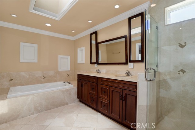 3257 N Big Sky Drive, Thousand Oaks CA: https://media.crmls.org/medias/93e371ad-1022-4b56-b37d-14405da454e0.jpg