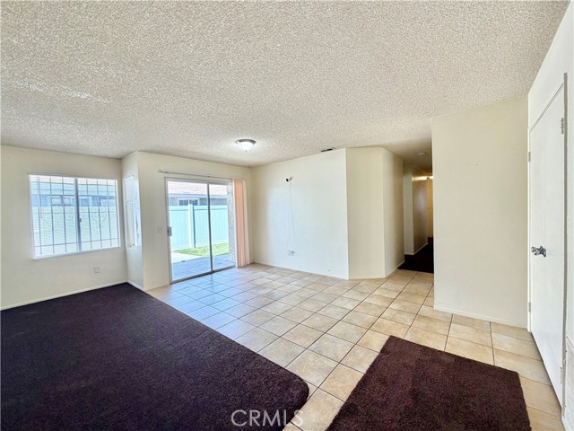 Detail Gallery Image 5 of 31 For 132 E Bowen Rd, Perris,  CA 92571 - 4 Beds | 2 Baths