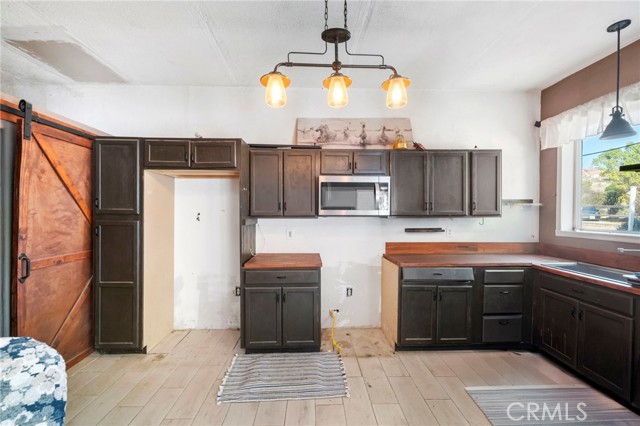2311 Rose Road, Fallbrook CA: https://media.crmls.org/medias/93e38505-cda3-427e-bb2c-7d7e7ac36b1d.jpg