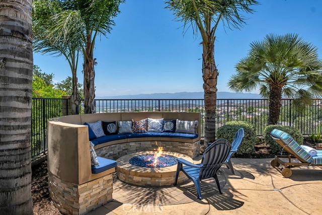 24234 Reyes Adobe Way, Valencia CA: https://media.crmls.org/medias/93e42ef8-6f06-432c-a6d4-68f0ec91c71b.jpg