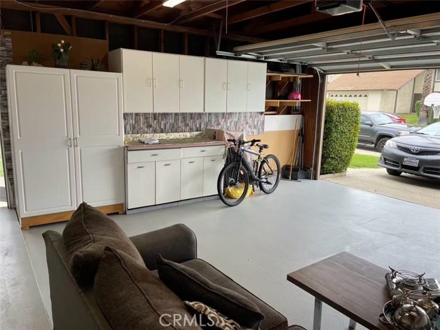 Detail Gallery Image 17 of 19 For 8664 Oak, Rancho Cucamonga,  CA 91730 - 3 Beds | 2 Baths