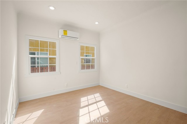 Detail Gallery Image 38 of 56 For 2840 Potomac Ave #1/2,  Los Angeles,  CA 90016 - 2 Beds | 1 Baths