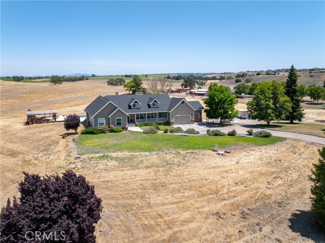 26 Deer View Lane, Templeton CA: https://media.crmls.org/medias/93e5da91-6616-452a-8cd0-b43840309378.jpg
