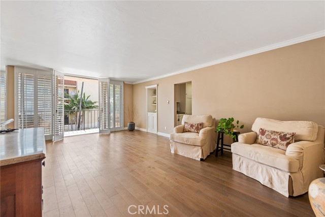 Detail Gallery Image 8 of 33 For 2772 2a E 2nd St #A2,  Long Beach,  CA 90803 - 2 Beds | 2 Baths