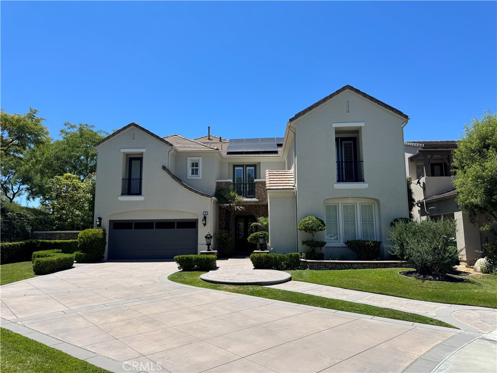 15 Keats Court