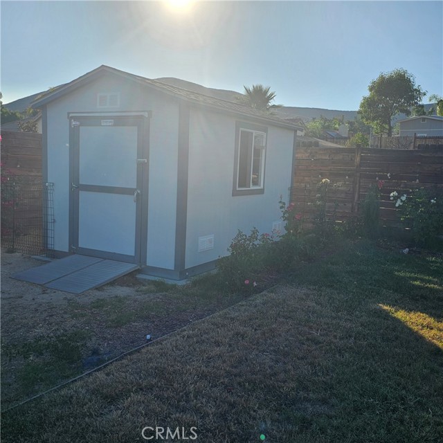 28591 Corvus Way, Menifee CA: https://media.crmls.org/medias/93e71329-86c3-45aa-aae4-fa7c7bcd8351.jpg