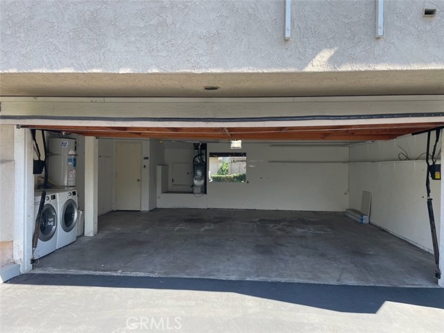 Detail Gallery Image 28 of 28 For 2466 Fairbrook, Costa Mesa,  CA 92626 - 2 Beds | 2 Baths