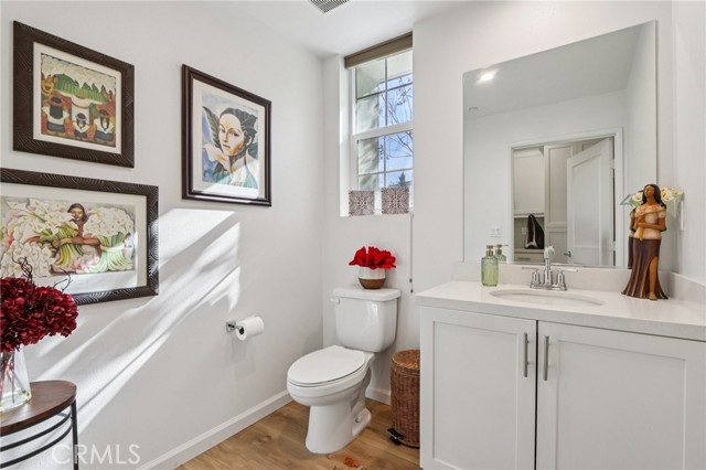 Detail Gallery Image 11 of 24 For 15968 Leader Ave, Chino,  CA 91708 - 3 Beds | 2/1 Baths