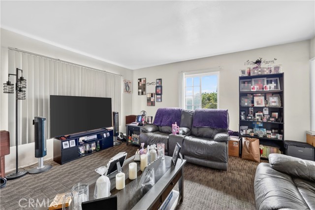 Detail Gallery Image 37 of 75 For 223 N Chester, Compton,  CA 90221 - – Beds | – Baths