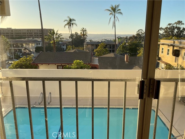 2620 2nd Avenue, San Diego CA: https://media.crmls.org/medias/93e9eaad-e352-4cca-9f12-671218525596.jpg