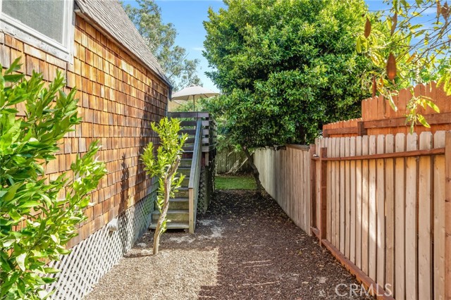 Detail Gallery Image 23 of 29 For 21562 Anns Ln a,  Laguna Beach,  CA 92651 - 2 Beds | 2 Baths
