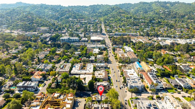 Detail Gallery Image 55 of 58 For 4342 Coldwater Canyon #3,  Studio City,  CA 91604 - 2 Beds | 3 Baths