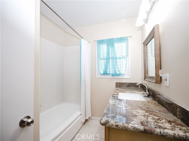 Image 8 of 24 For 10022 Gothic Avenue