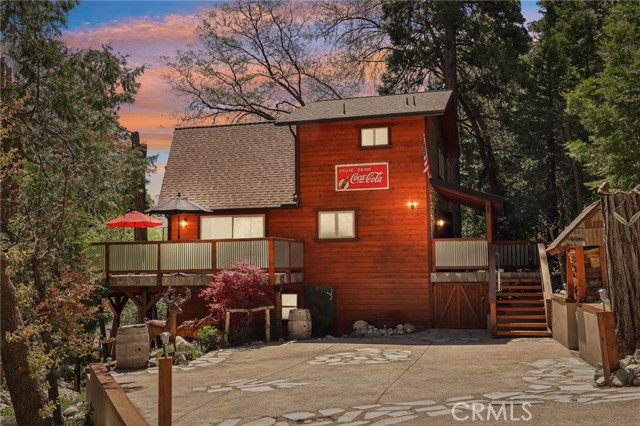 Detail Gallery Image 2 of 59 For 385 Iris Dr, Twin Peaks,  CA 92391 - 4 Beds | 3 Baths