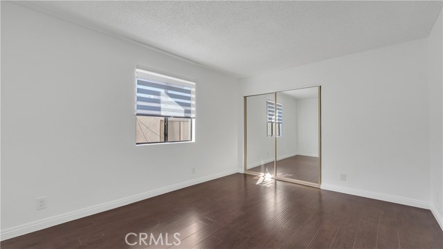 Detail Gallery Image 11 of 19 For 527 B E Elmwood, Burbank,  CA 91501 - 2 Beds | 3 Baths