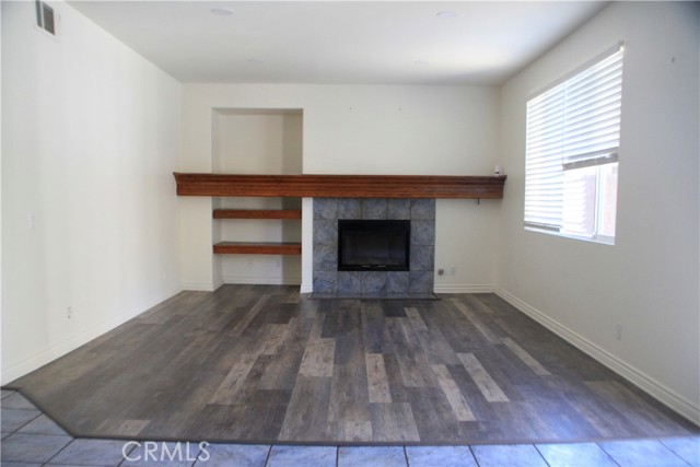 Detail Gallery Image 9 of 26 For 41105 Chaco Canyon Rd, Murrieta,  CA 92562 - 4 Beds | 2/1 Baths