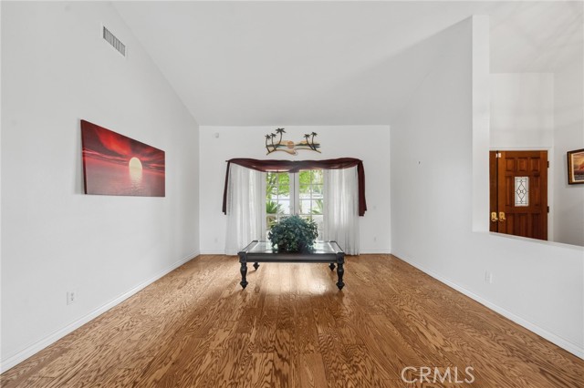 24805 Morning Mist Drive, Moreno Valley CA: https://media.crmls.org/medias/93ecbca5-aafe-453b-829e-5733e1bb1979.jpg