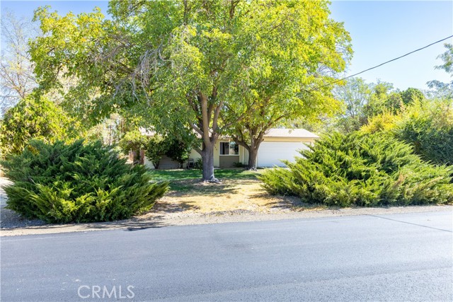 Detail Gallery Image 4 of 44 For 390 Whitley Gardens Dr, Paso Robles,  CA 93446 - 4 Beds | 2 Baths