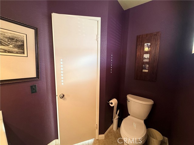 Detail Gallery Image 11 of 23 For 24337 Val Verde Ct, Laguna Hills,  CA 92653 - 2 Beds | 2/1 Baths