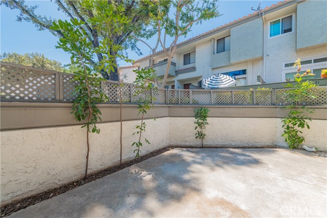 45 Willowcrest Lane, Pomona CA: https://media.crmls.org/medias/93ed5a3b-1b1a-4d3c-8501-4da1ecc7d581.jpg