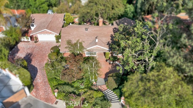 Detail Gallery Image 1 of 63 For 4746 Amigo Pl, Tarzana,  CA 91356 - 5 Beds | 4 Baths