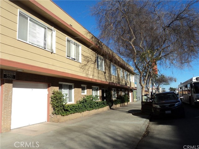 819 E 4Th St #11, Long Beach, CA 90802