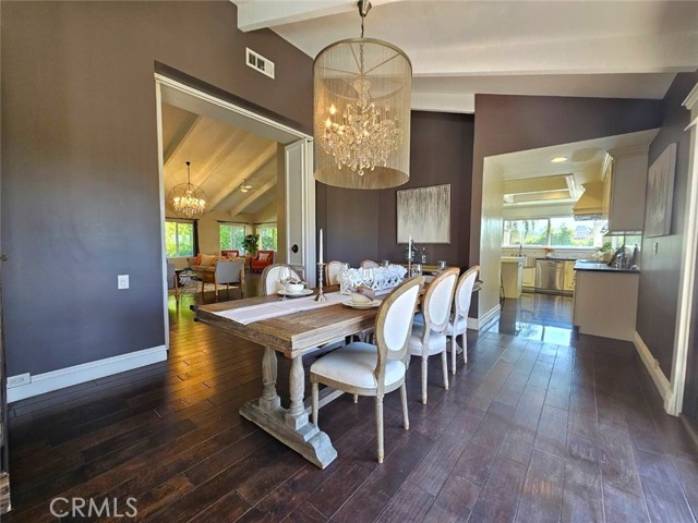 940 N Silent Ranch Drive, Glendora CA: https://media.crmls.org/medias/93ed9993-4f6b-4802-b138-10493506a298.jpg