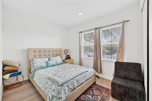 Detail Gallery Image 4 of 10 For 15941 Silver Tip, Victorville,  CA 92394 - 4 Beds | 2 Baths