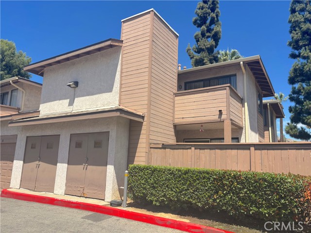 1305 Massachusetts Avenue, Riverside CA: https://media.crmls.org/medias/93ee403e-49da-485c-be55-bce42c56e92e.jpg