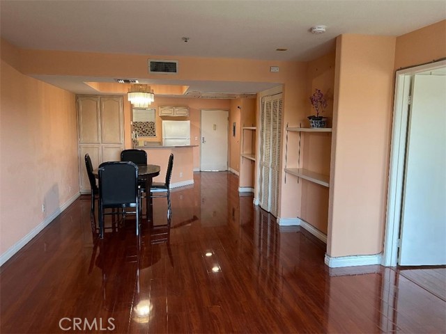 Detail Gallery Image 11 of 26 For 321 N Orange Ave #306,  Monterey Park,  CA 91755 - 2 Beds | 2 Baths