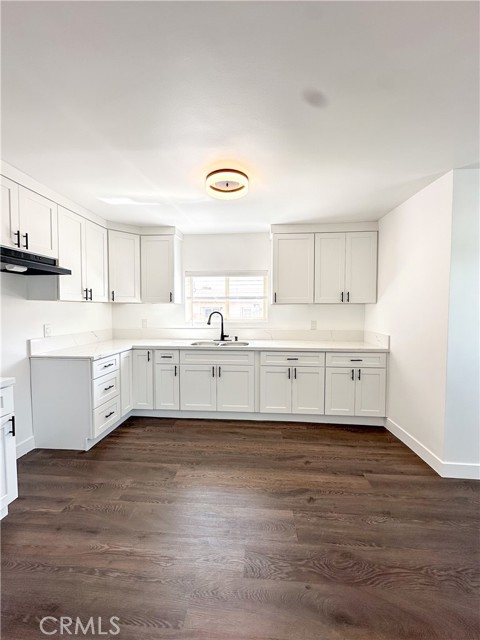 Detail Gallery Image 3 of 22 For 3610 Whiteside St, Los Angeles,  CA 90063 - 3 Beds | 1 Baths