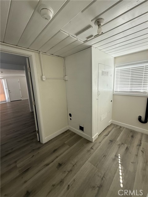 Detail Gallery Image 10 of 13 For 9966 Locust Ave, Hesperia,  CA 92345 - 2 Beds | 1 Baths