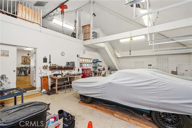 Detail Gallery Image 39 of 50 For 4751 Westchester Dr, Woodland Hills,  CA 91364 - 5 Beds | 7 Baths
