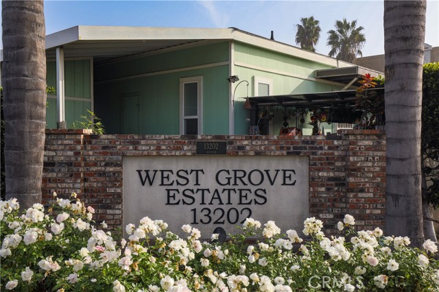 Detail Gallery Image 33 of 64 For 13202 Hoover Street, #18,  Westminster,  CA 92683 - 3 Beds | 2 Baths