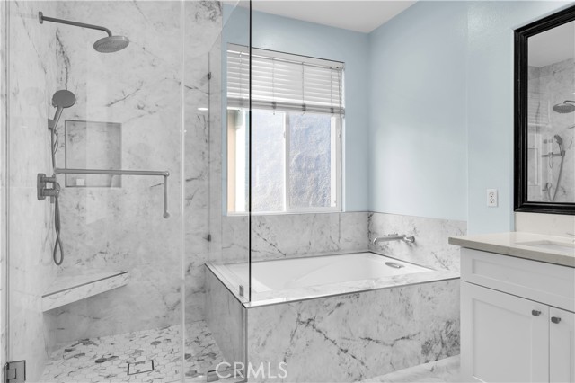 29 Mount Vernon, Irvine CA: https://media.crmls.org/medias/93f369f8-2b07-44b0-b494-e8dd8365f468.jpg