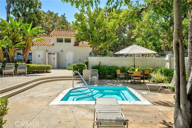 31 Gaviota, Rancho Santa Margarita CA: https://media.crmls.org/medias/93f38f8f-01ce-4a79-824e-148dffcd6645.jpg