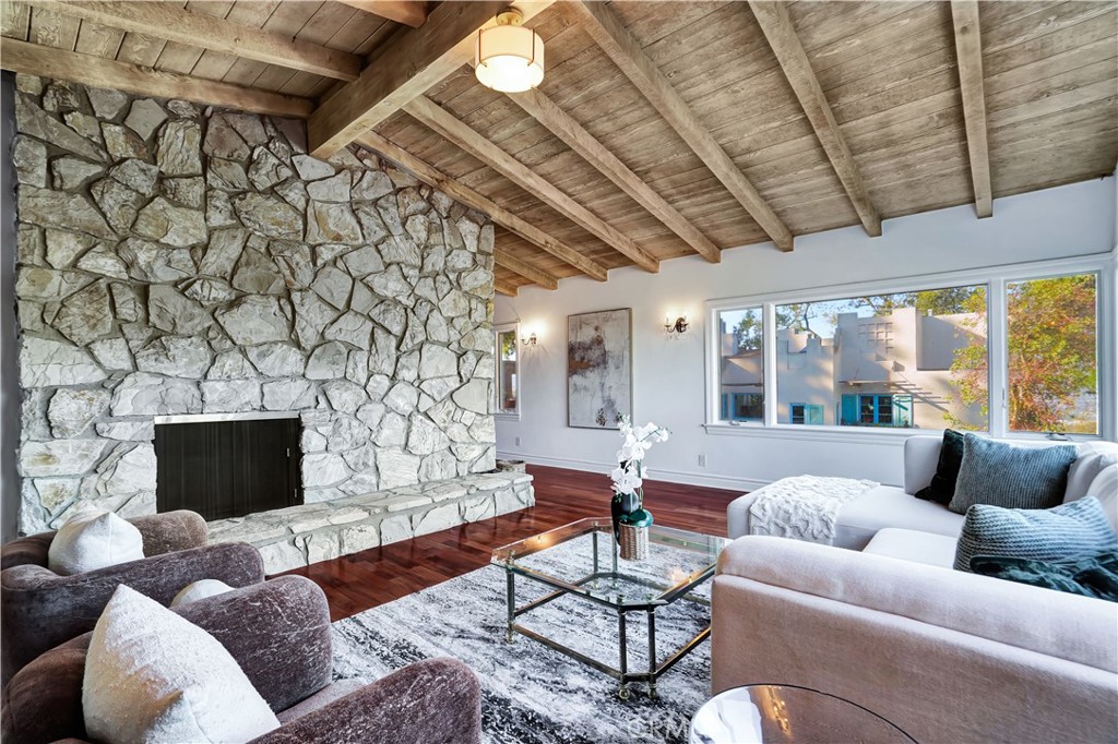 MLS #SR25036003 img 10