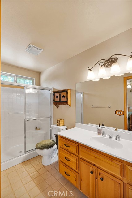 Detail Gallery Image 22 of 31 For 128 Crater Lake Rd, Big Bear Lake,  CA 92315 - 3 Beds | 2 Baths