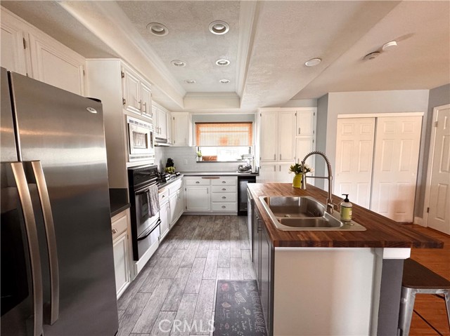 2112 Vanderbilt Lane, Redondo Beach CA: https://media.crmls.org/medias/93f41738-95c6-4871-8830-b9c2f9987787.jpg