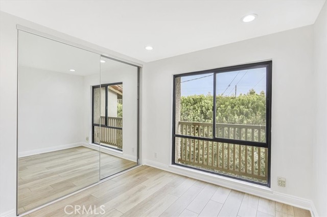 23467 Park Sorrento, Calabasas CA: https://media.crmls.org/medias/93f489c8-2f97-427d-ad29-219de09f876d.jpg