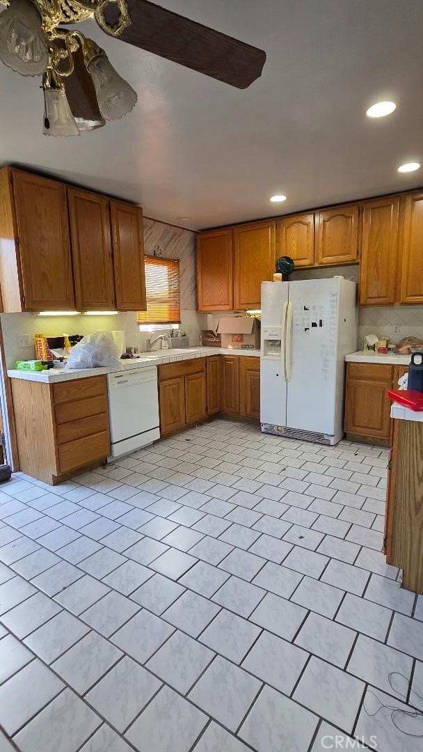 Detail Gallery Image 7 of 18 For 5833 Bonfair, Lakewood,  CA 90712 - – Beds | – Baths